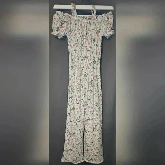 Heartland Burrow Girls Off-Shoulder Floral Jumpsuit - Size 8 NEW WITHOUT TAGS. - Picture 2 of 5